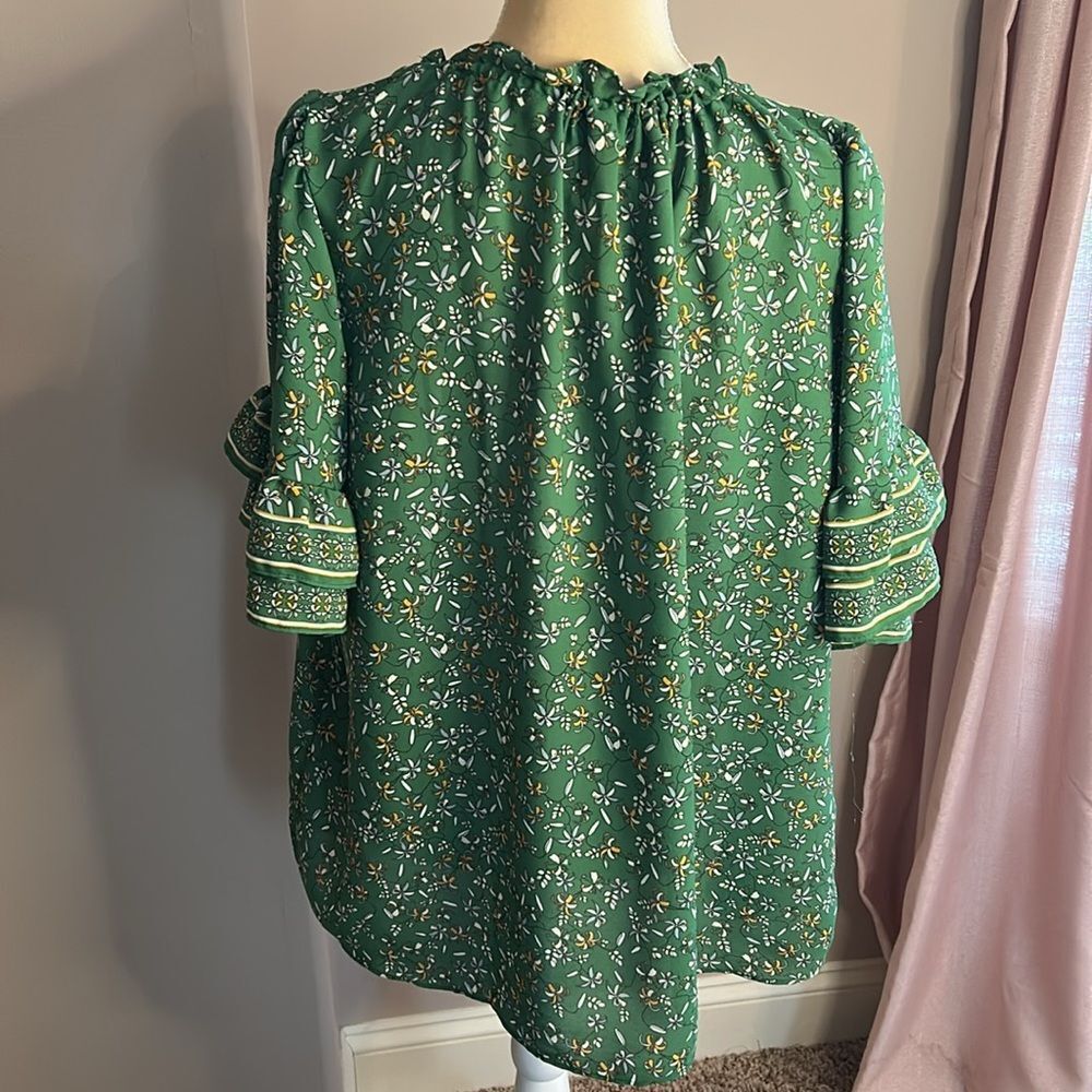 ❤️EUC Max Studio Blouse(size 1X) - Picture 7 of 10